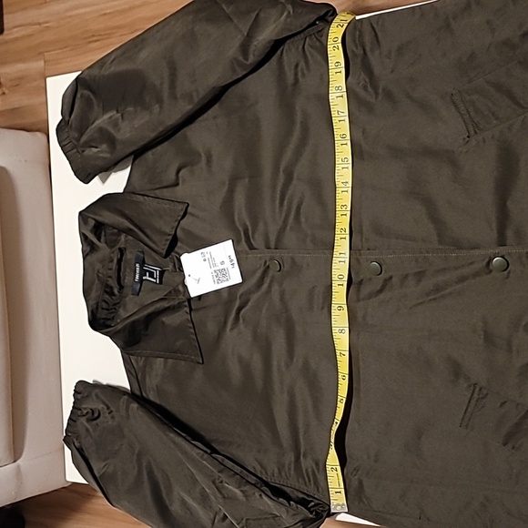 New lightweight long overcoat. - Picture 8 of 10